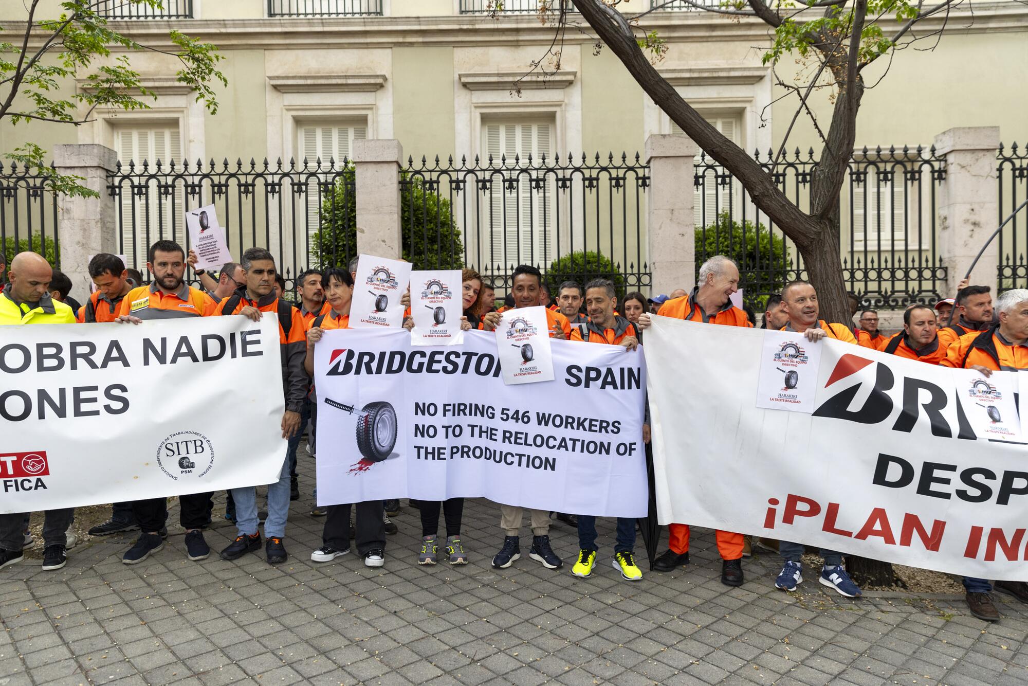 Concentración Bridgestone Embajada Japón - 9